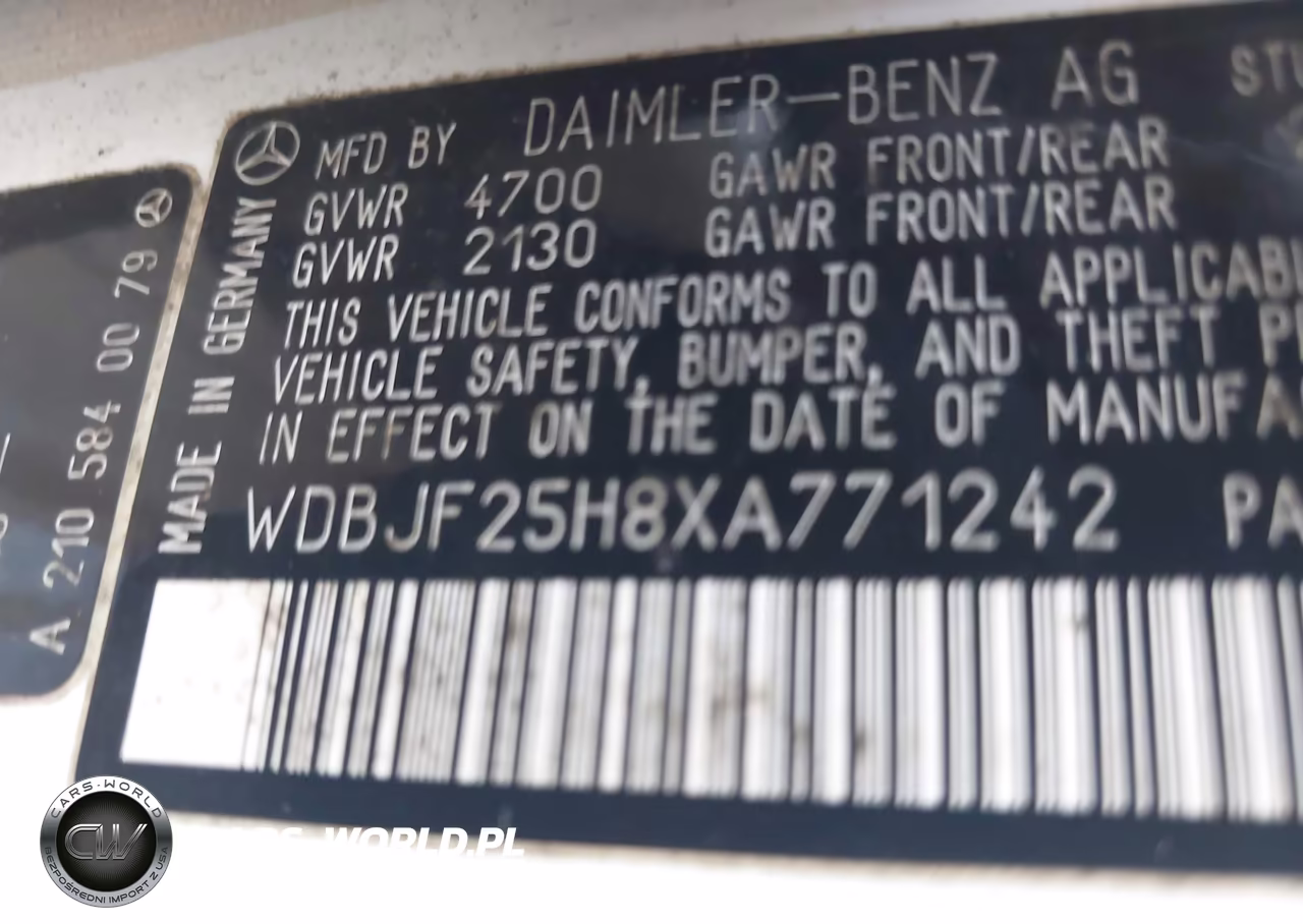 1999 Mercedes-Benz E 300 Diesel VIN:WDBJF25H8XA771242 - 9