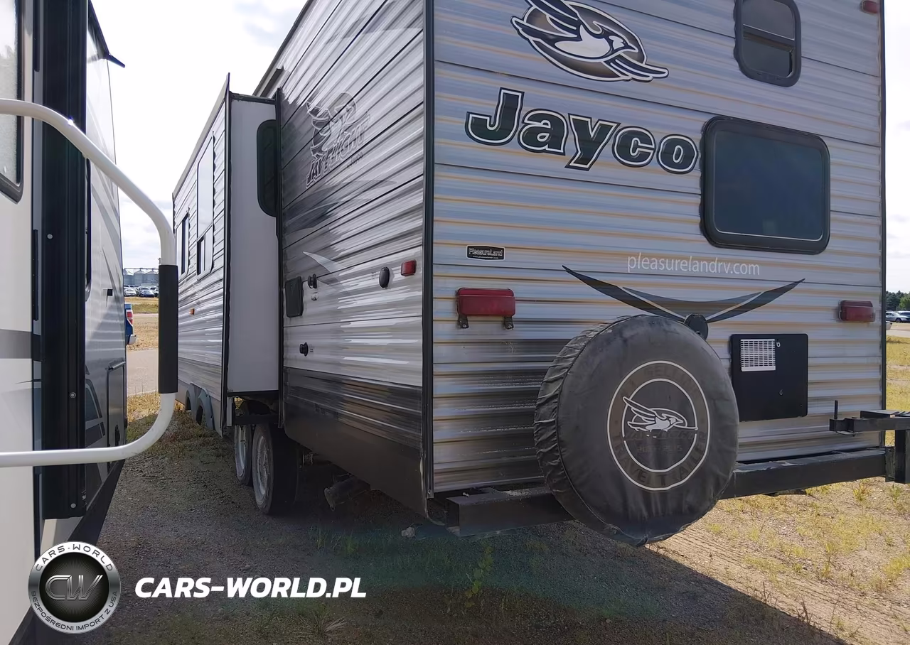2017 Jayco Jay Flight 26Bh Travel Trailer VIN:1UJBJ0BP4H1TH0109 - 3