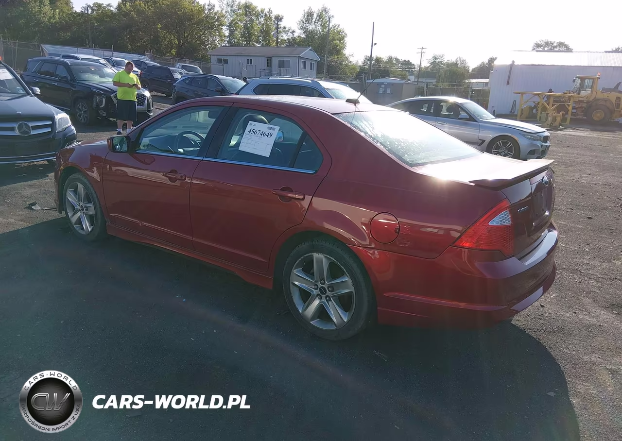 2010 Ford Fusion Sport VIN:3FAHP0KCXAR161310 - 3
