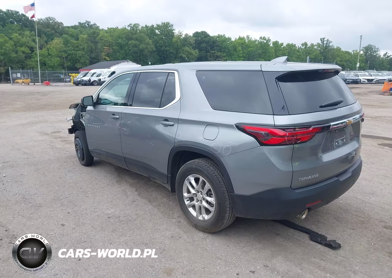 2023 Chevrolet Traverse Fwd Ls VIN:1GNERFKW2PJ332436 - 3