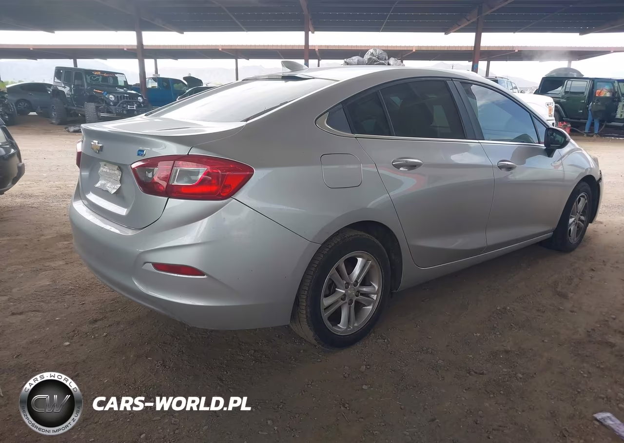 2017 Chevrolet Cruze Lt Auto VIN:1G1BH5SE9H7260982 - 4