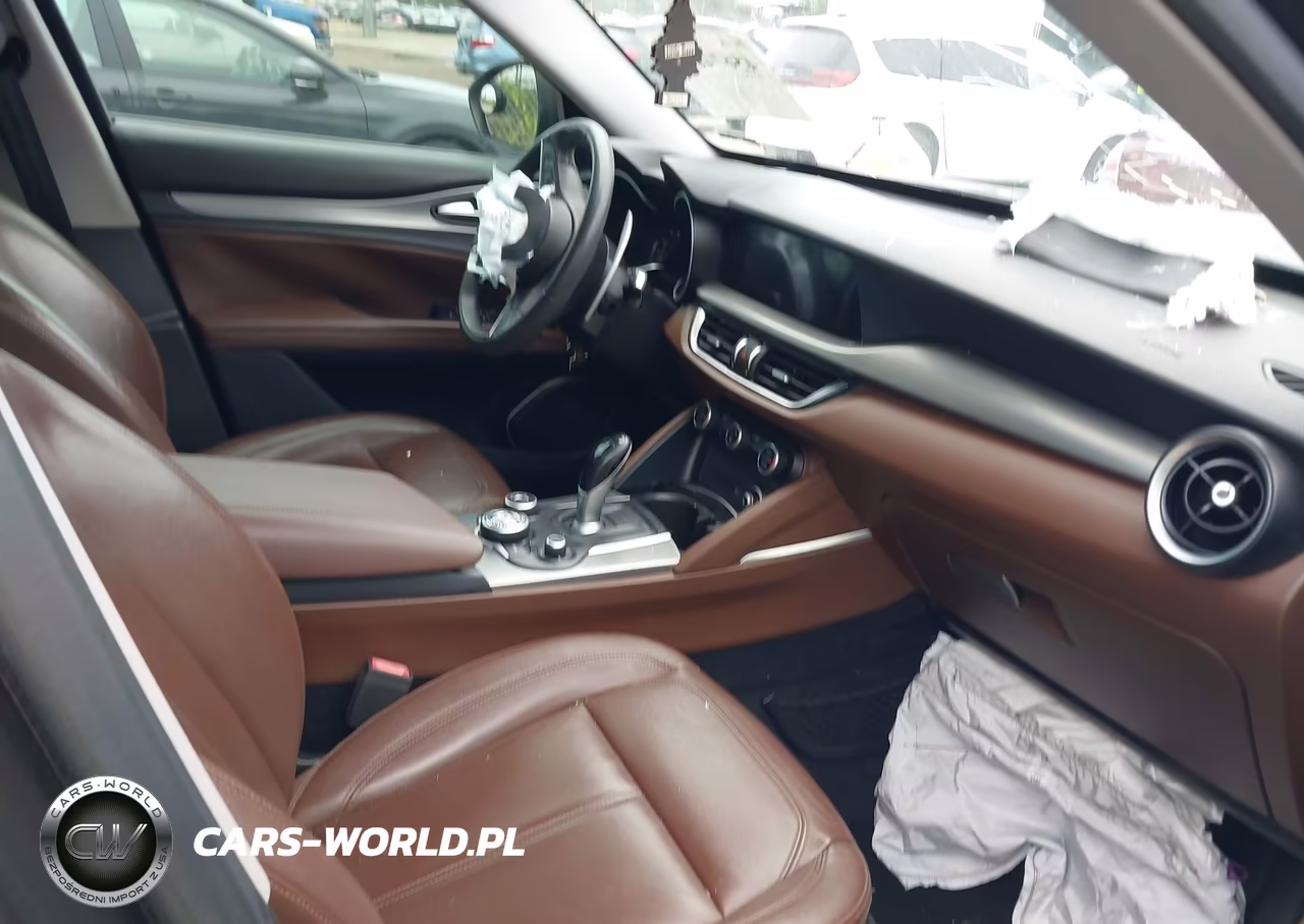 2018 Alfa Romeo Stelvio Sport Awd VIN:ZASFAKPN0J7B71240 - 5