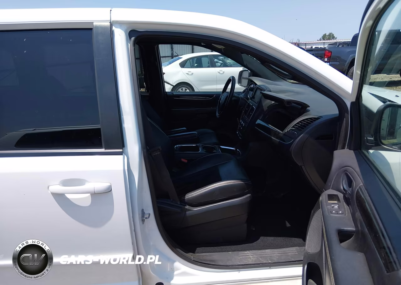 2016 Dodge Grand Caravan Sxt VIN:2C4RDGCG6GR383780 - 5