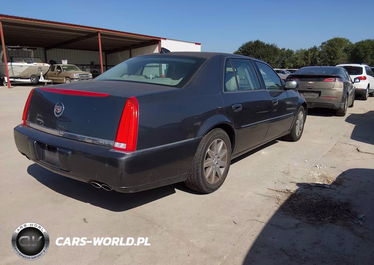 2011 Cadillac Dts Premium Collection VIN:1G6KH5E69BU116520 - 4