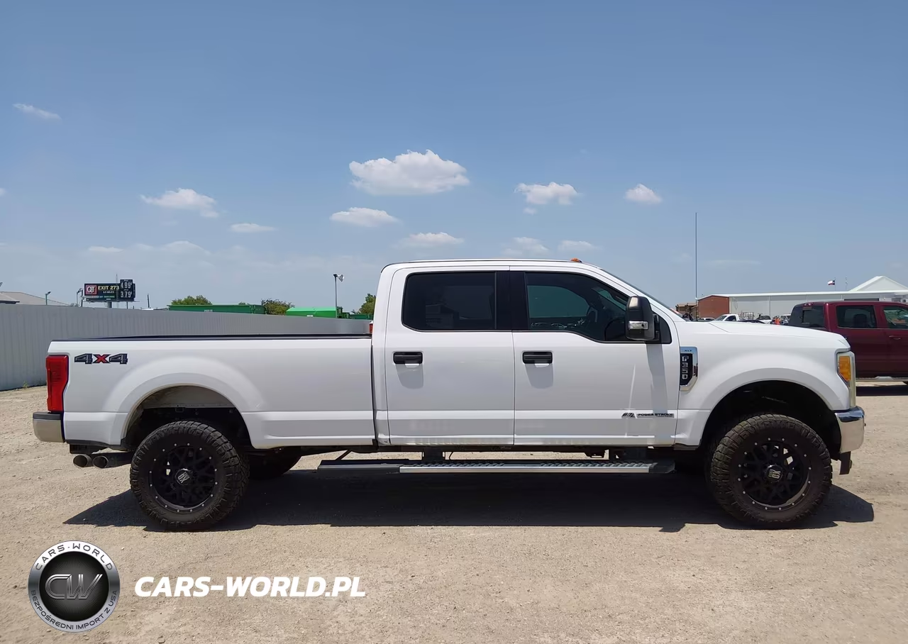 2017 Ford F-350 Xlt VIN:1FT8W3BT7HEE02199 - 14