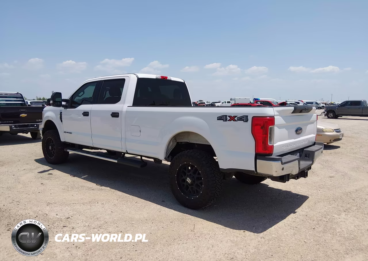 2017 Ford F-350 Xlt VIN:1FT8W3BT7HEE02199 - 3