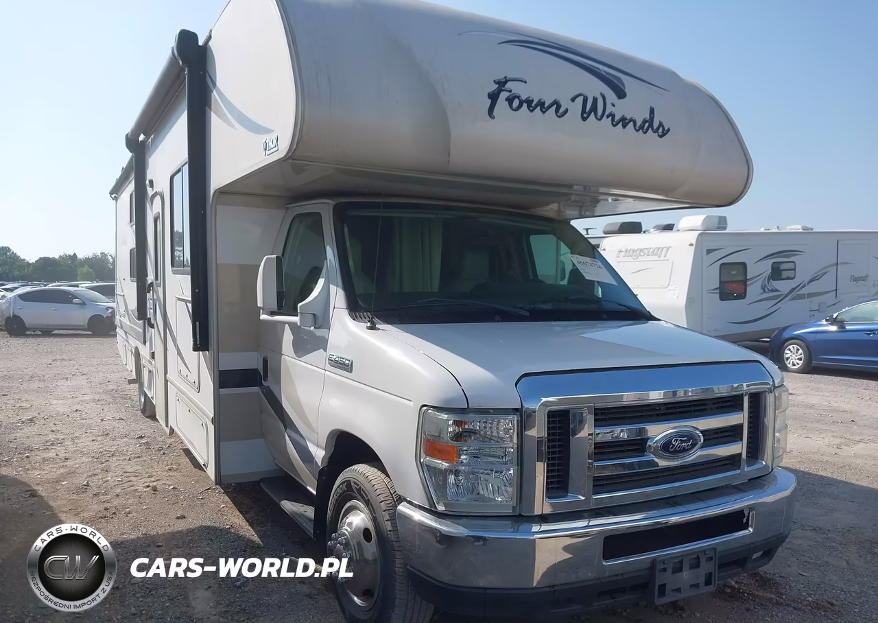 2017 Ford E-450 Cutaway