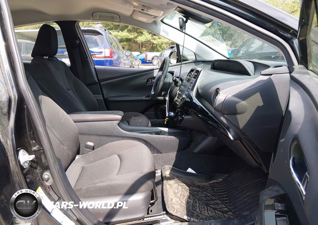 2020 Toyota Prius Le Awd-E VIN:JTDL9RFU2L3013594 - 5