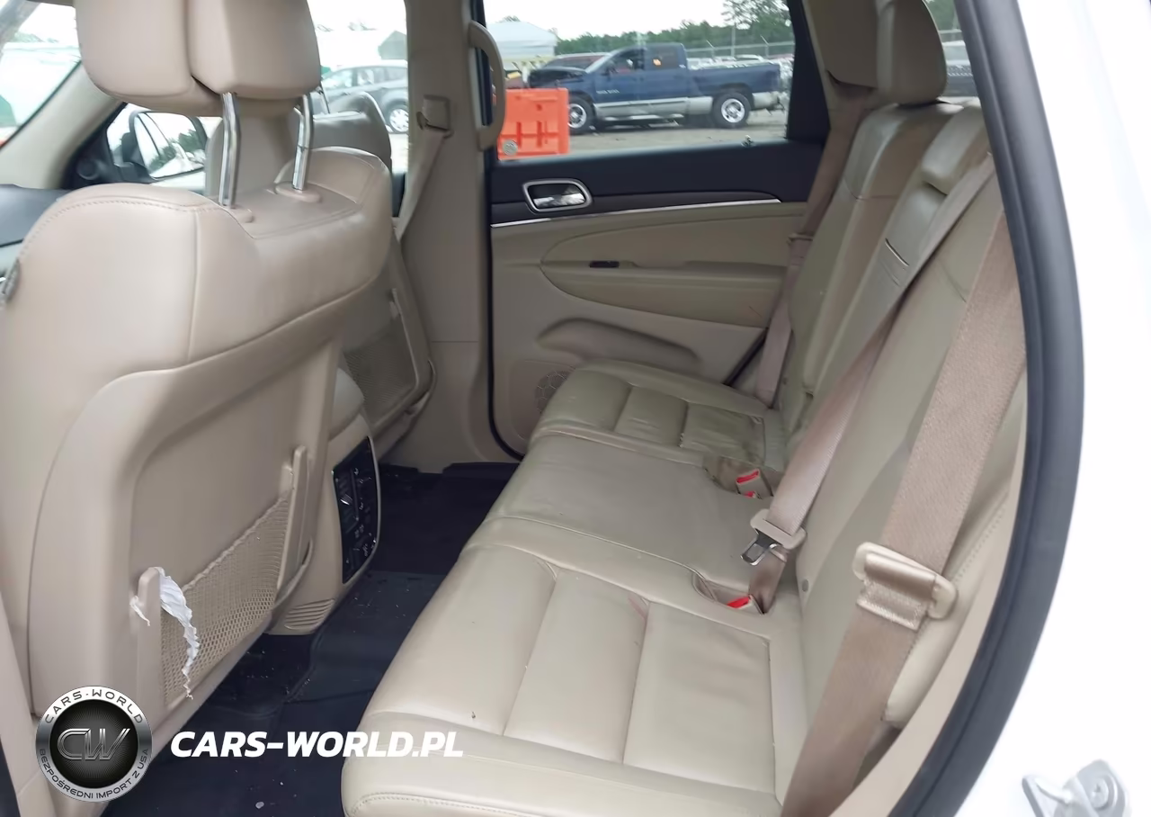 2017 Jeep Grand Cherokee Limited VIN:1C4RJFBG3HC843184 - 8