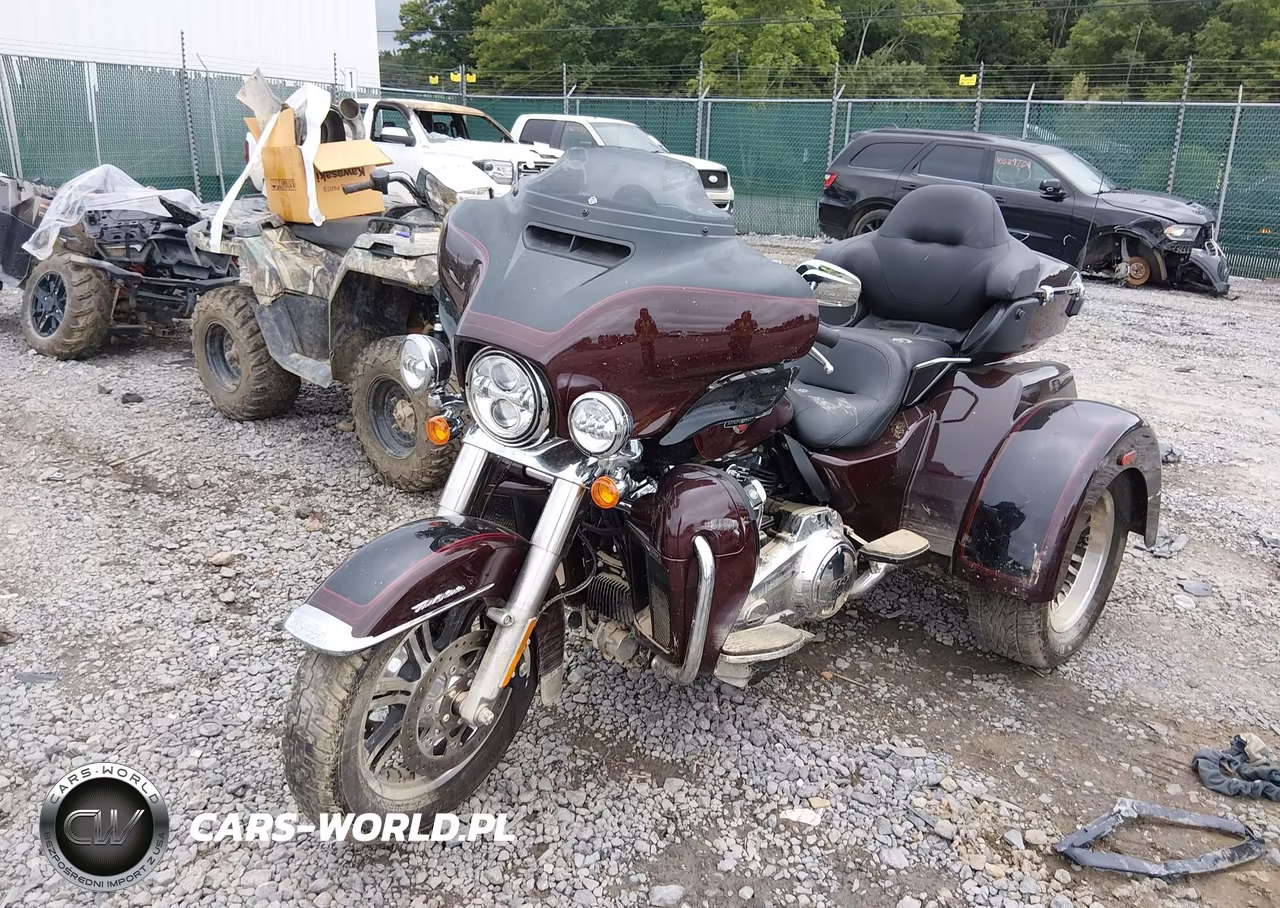 2022 Harley-Davidson Flhtcutg VIN:1HD1MAF18NB852668 - 2