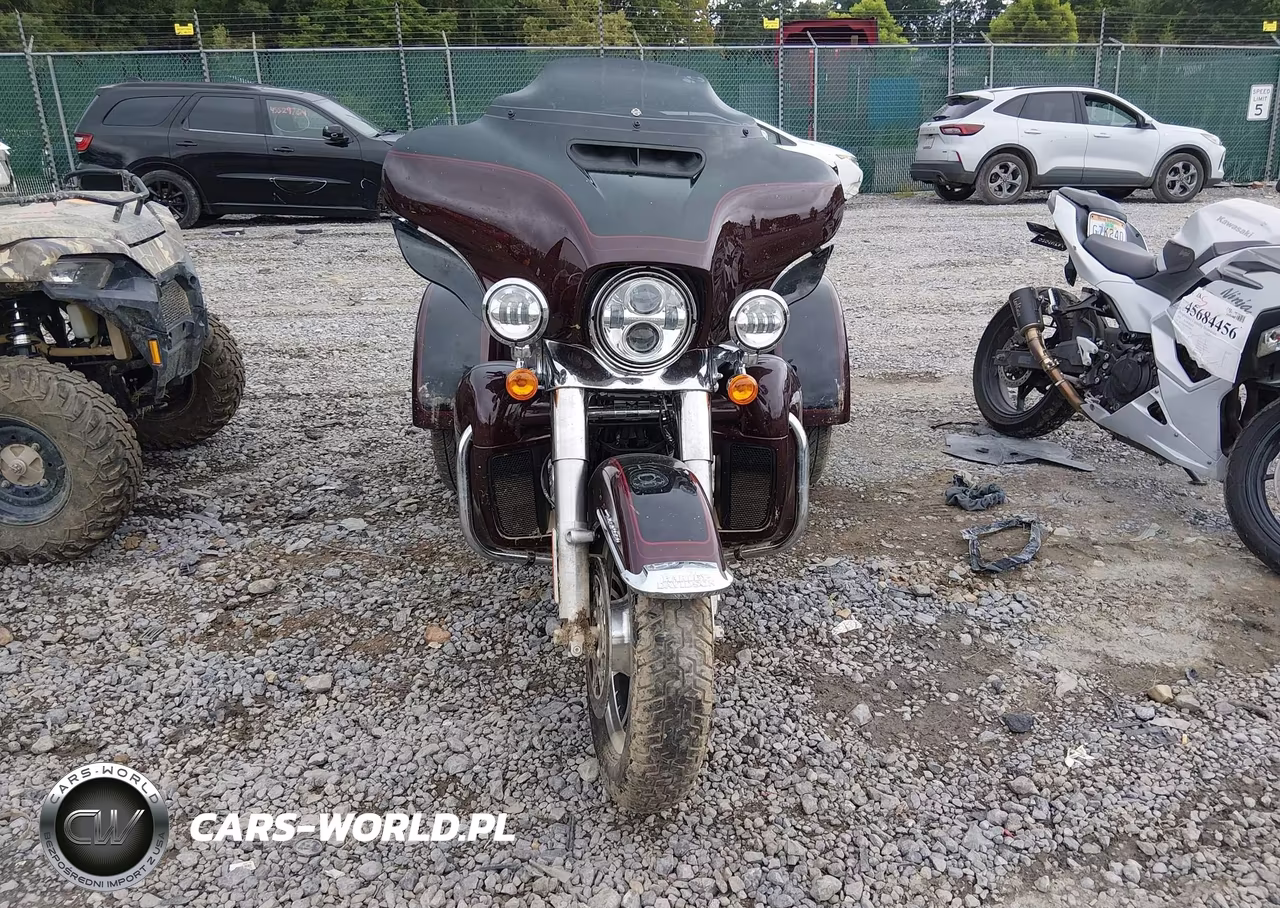 2022 Harley-Davidson Flhtcutg VIN:1HD1MAF18NB852668 - 5