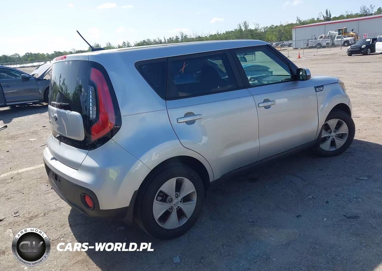 2019 Kia Soul VIN:KNDJN2A24K7644564 - 4