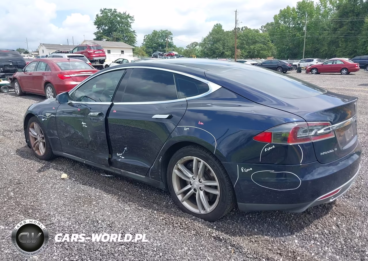 2015 Tesla Model S 60-70-85 VIN:5YJSA1H10FF080418 - 3