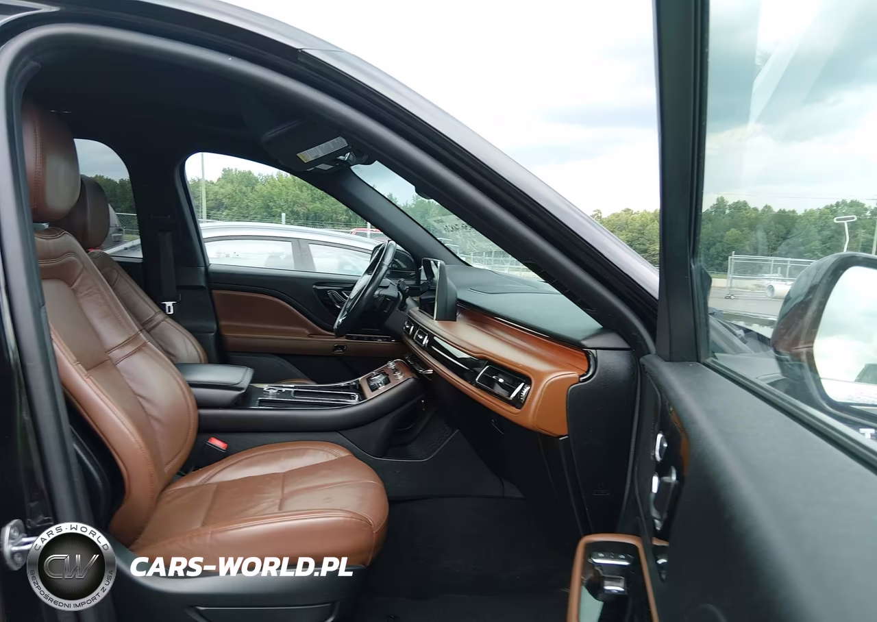 2020 Lincoln Aviator Reserve VIN:5LM5J7WC5LGL22182 - 5