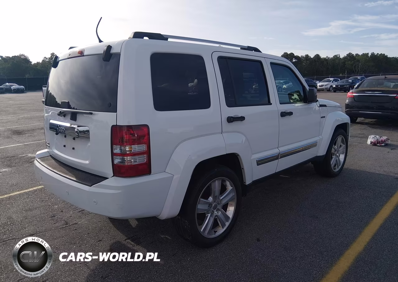 2012 Jeep Liberty Limited Jet Edition VIN:1C4PJMFK8CW214733 - 4