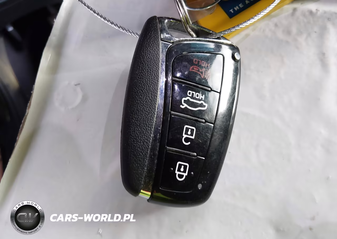 2015 Hyundai Azera VIN:KMHFG4JG6FA484571 - 11