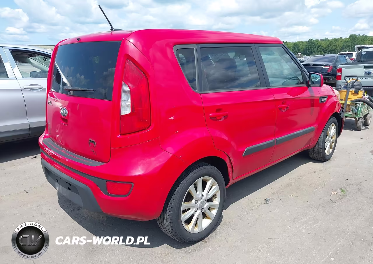 2013 Kia Soul VIN:KNDJT2A5XD7633264 - 4