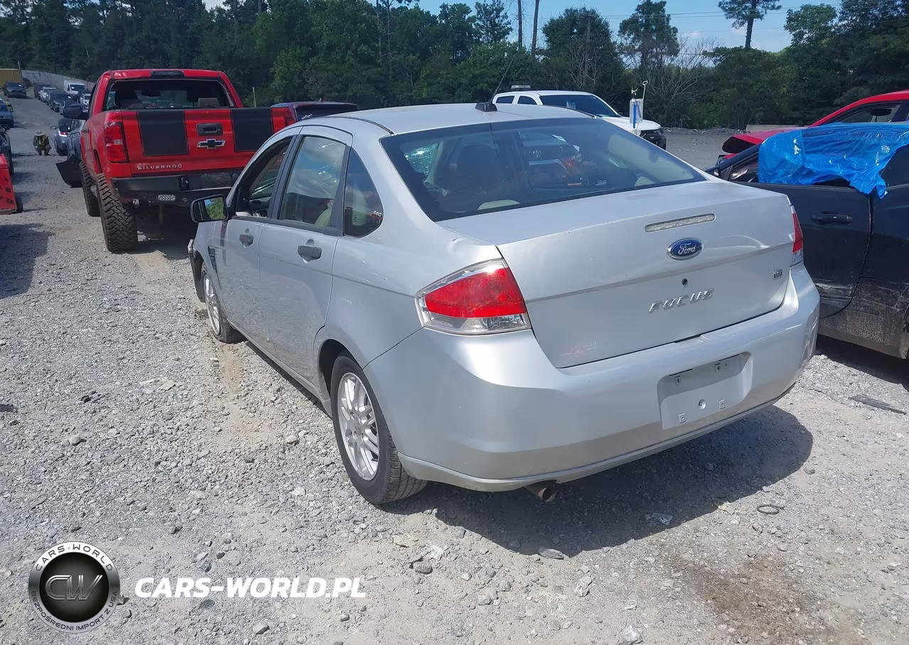 2008 Ford Focus Se-Ses VIN:1FAHP35N88W121930 - 3