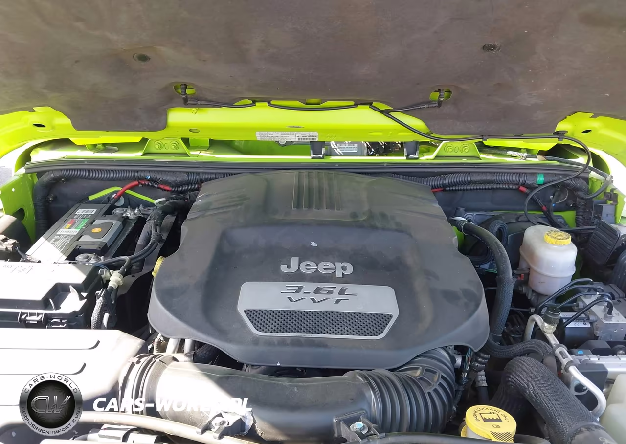 2013 Jeep Wrangler Unlimited Sahara VIN:1C4BJWEG0DL542167 - 10