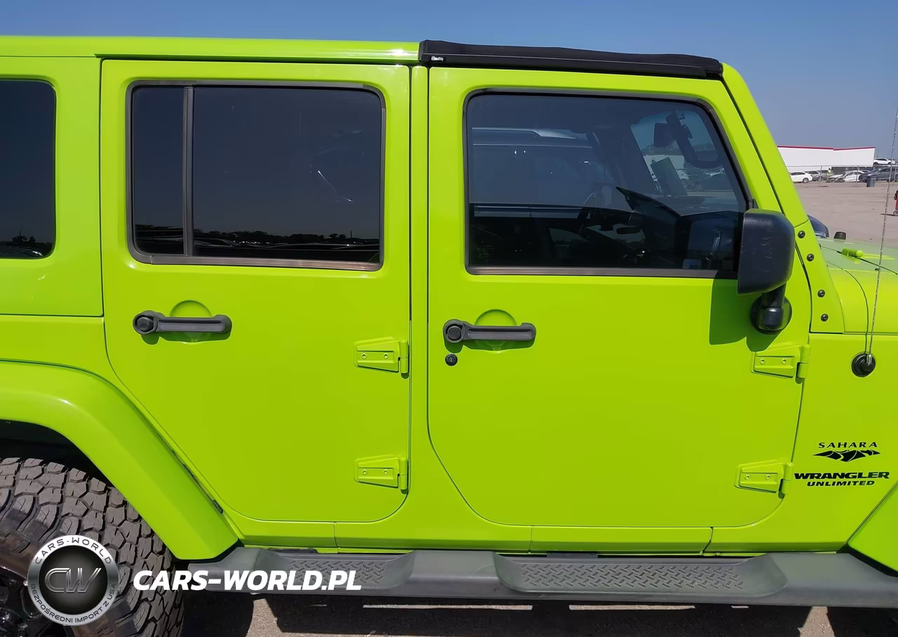 2013 Jeep Wrangler Unlimited Sahara VIN:1C4BJWEG0DL542167 - 13