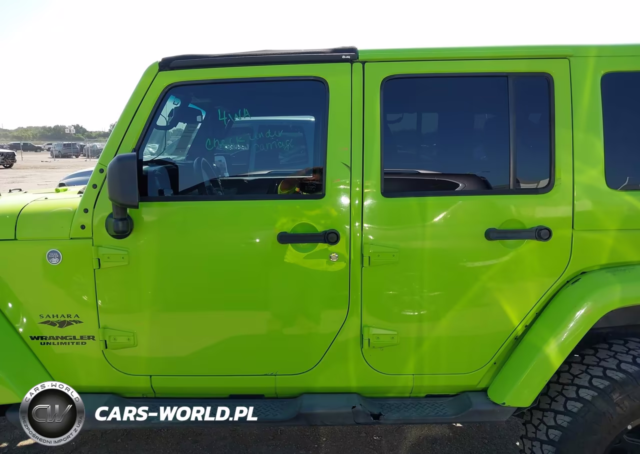 2013 Jeep Wrangler Unlimited Sahara VIN:1C4BJWEG0DL542167 - 14