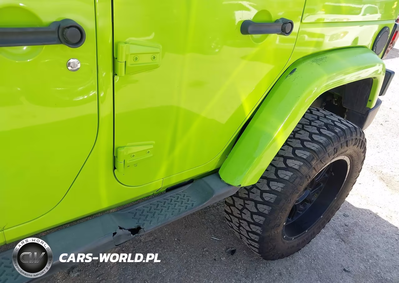 2013 Jeep Wrangler Unlimited Sahara VIN:1C4BJWEG0DL542167 - 6
