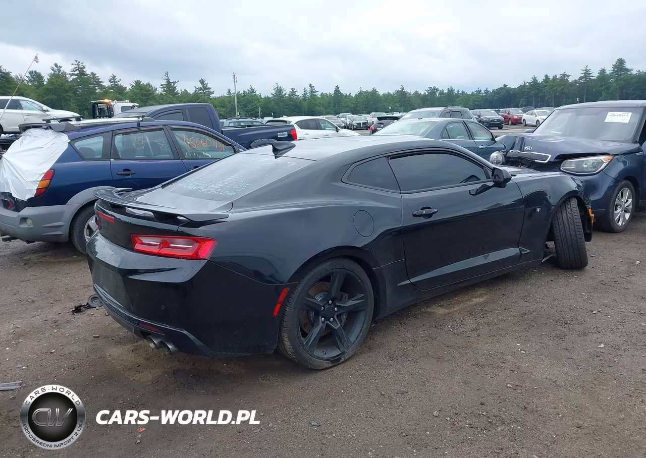 2016 Chevrolet Camaro 2Ss VIN:1G1FH1R79G0129849 - 4