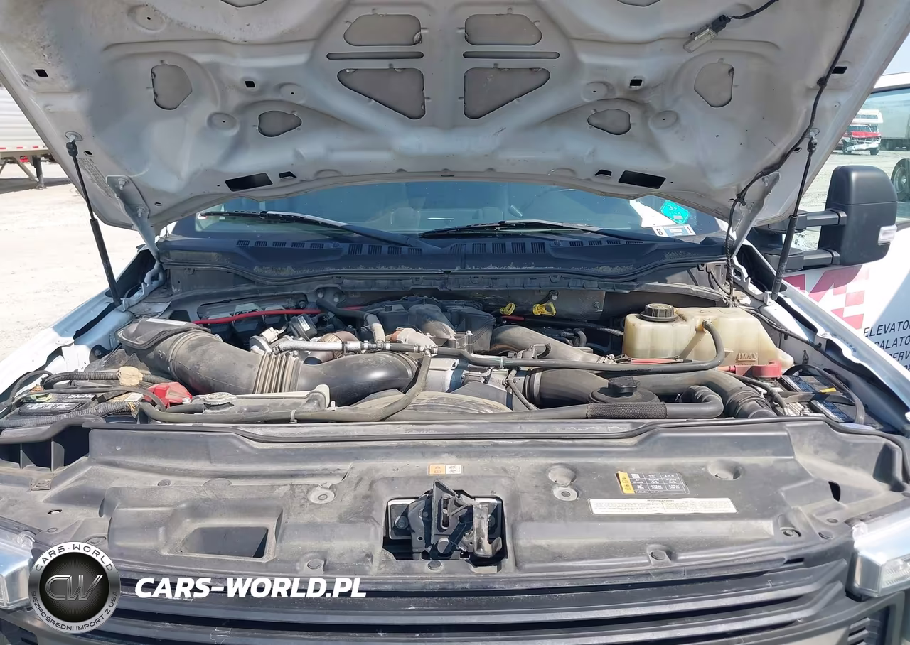 2019 Ford F-550 Chassis Xl VIN:1FDUF5GT2KDA12672 - 10
