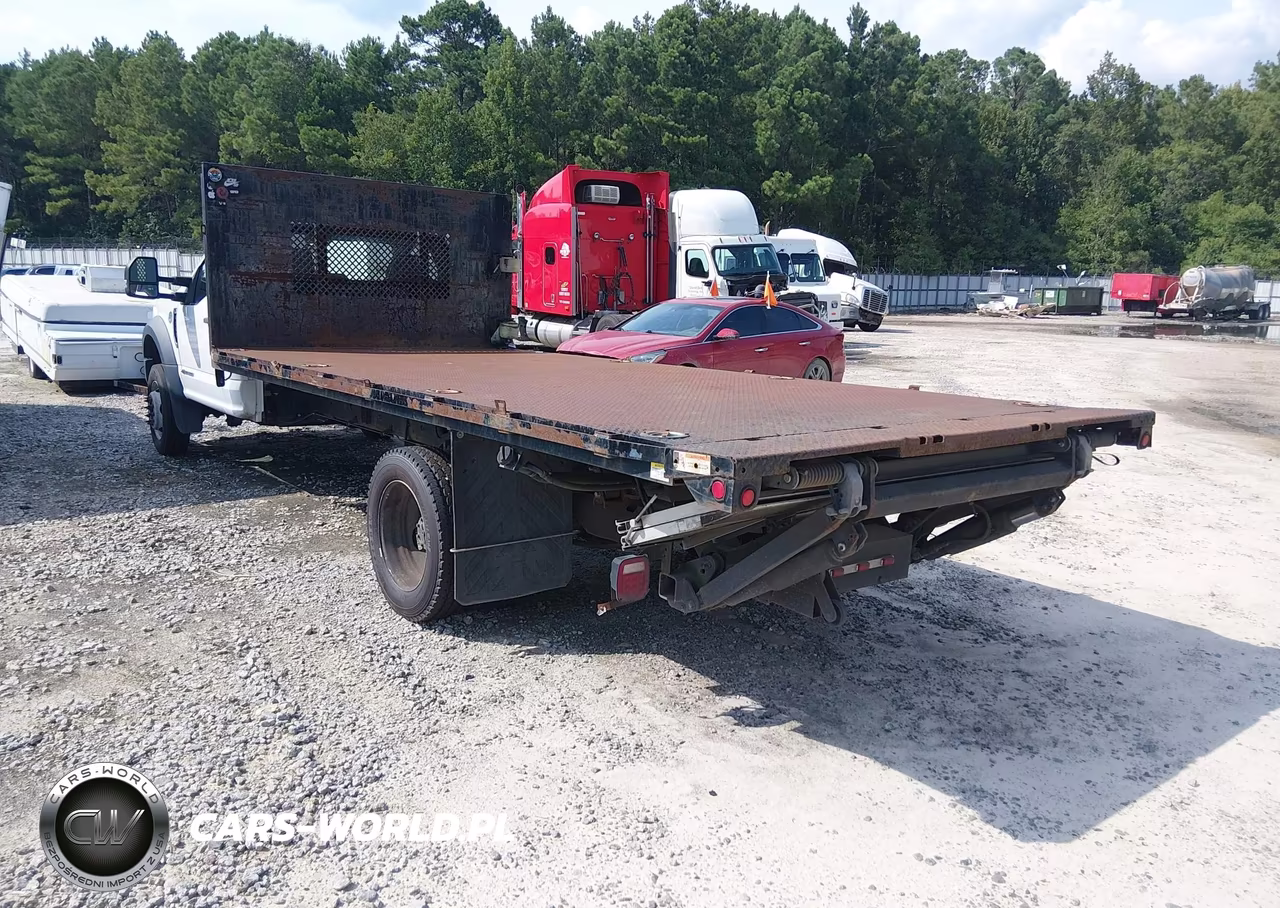 2019 Ford F-550 Chassis Xl VIN:1FDUF5GT2KDA12672 - 3