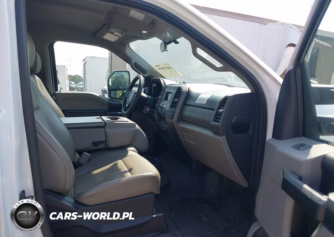 2019 Ford F-550 Chassis Xl VIN:1FDUF5GT2KDA12672 - 5