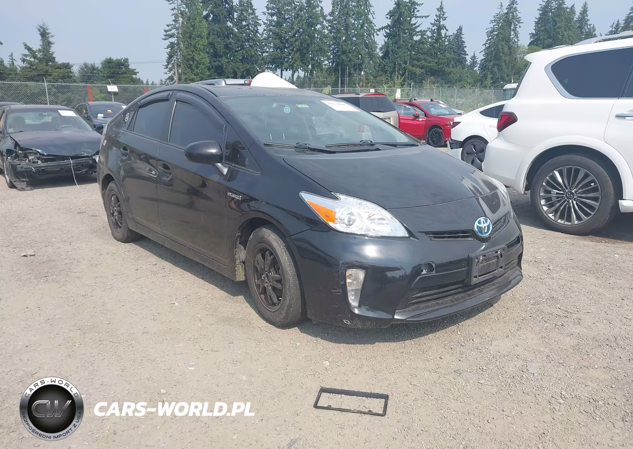 2014 Toyota Prius Two – zdjęcie 1 z 18