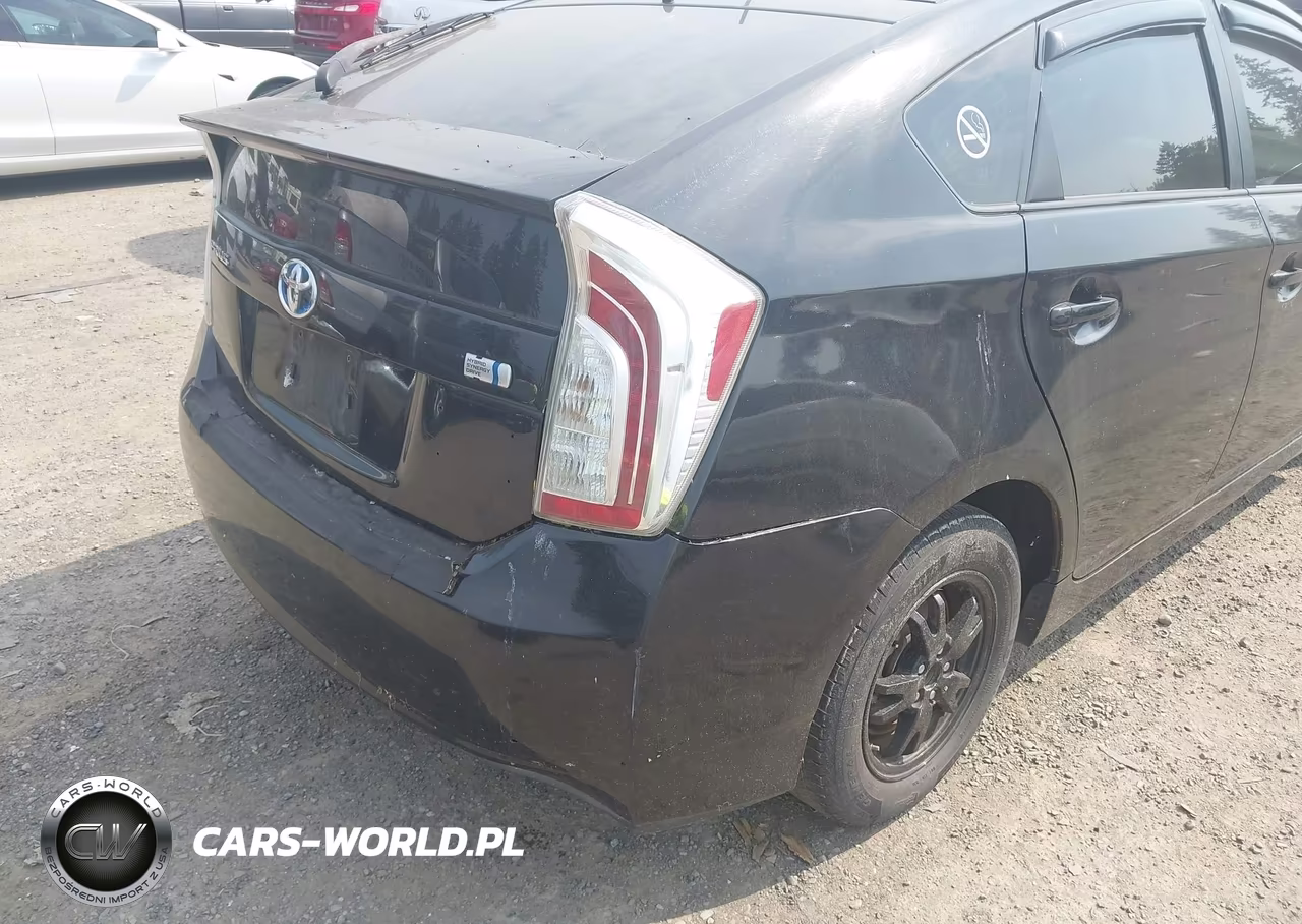 2014 Toyota Prius Two VIN:JTDKN3DU6E0360924 - 18