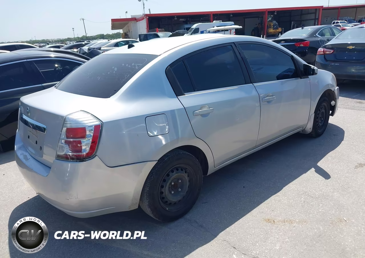 2010 Nissan Sentra 2.0 VIN:3N1AB6AP9AL668514 - 4