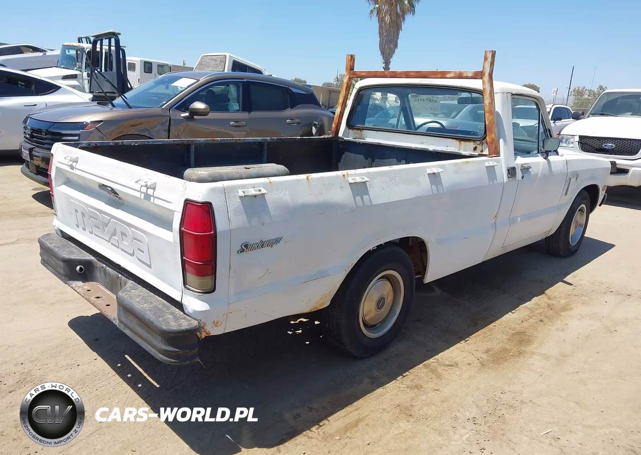 1984 Mazda B2000 Long Bed VIN:JM2UC2214E0830249 - 4