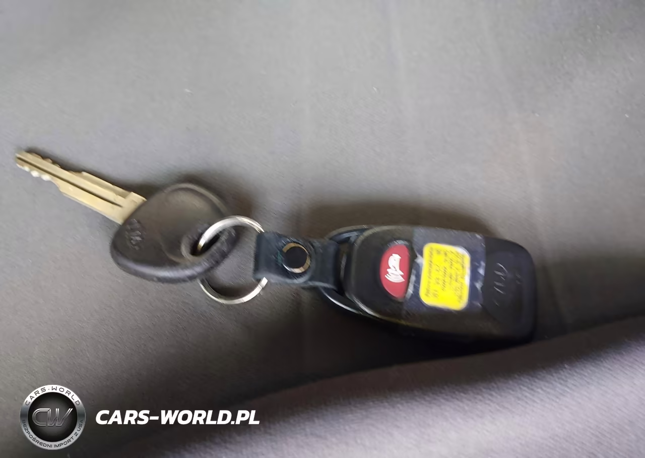 2008 Kia Sorento Lx VIN:KNDJD735385825599 - 11