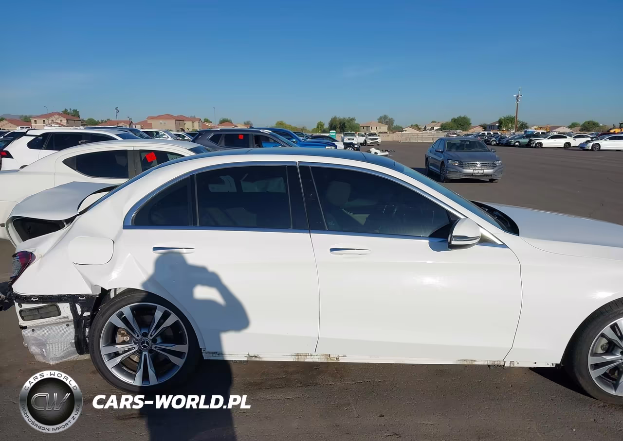2019 Mercedes-Benz C 300 4Matic VIN:55SWF8EB1KU305995 - 14