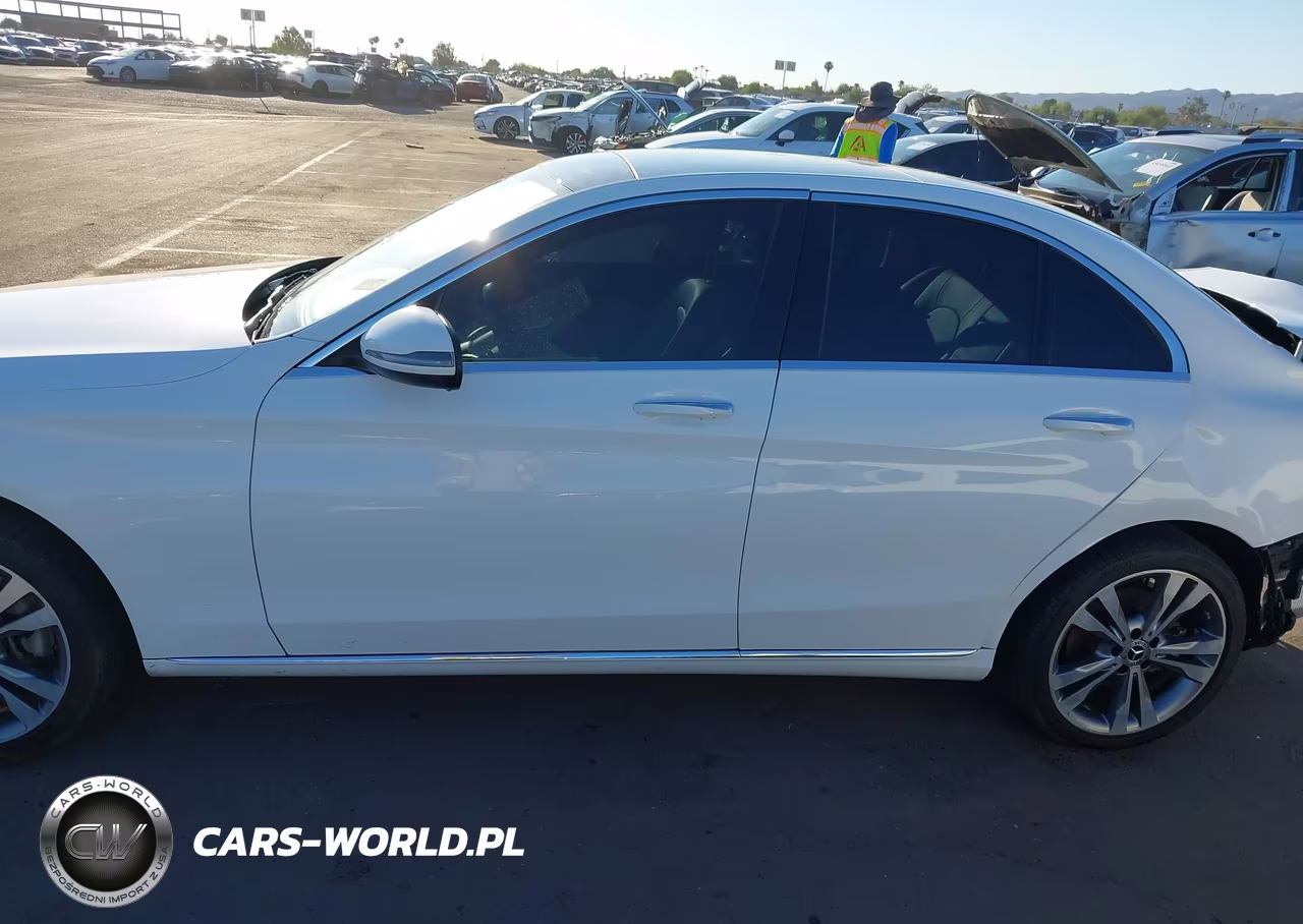 2019 Mercedes-Benz C 300 4Matic VIN:55SWF8EB1KU305995 - 15