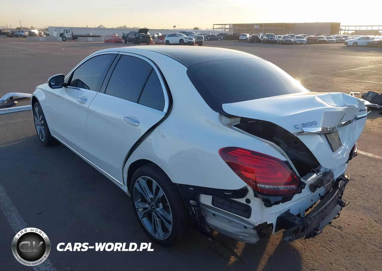 2019 Mercedes-Benz C 300 4Matic VIN:55SWF8EB1KU305995 - 3