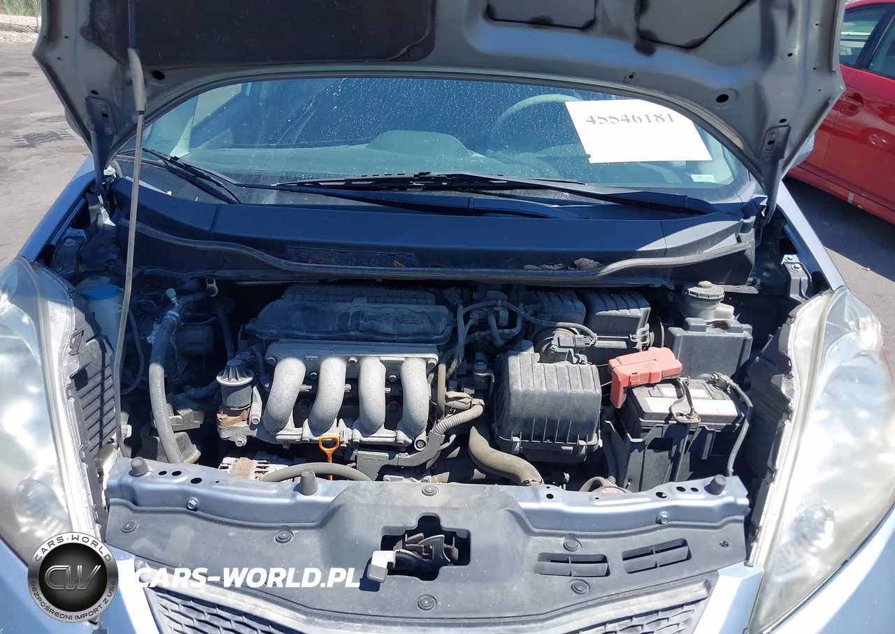 2011 Honda Fit Sport VIN:JHMGE8H55BC009307 - 10