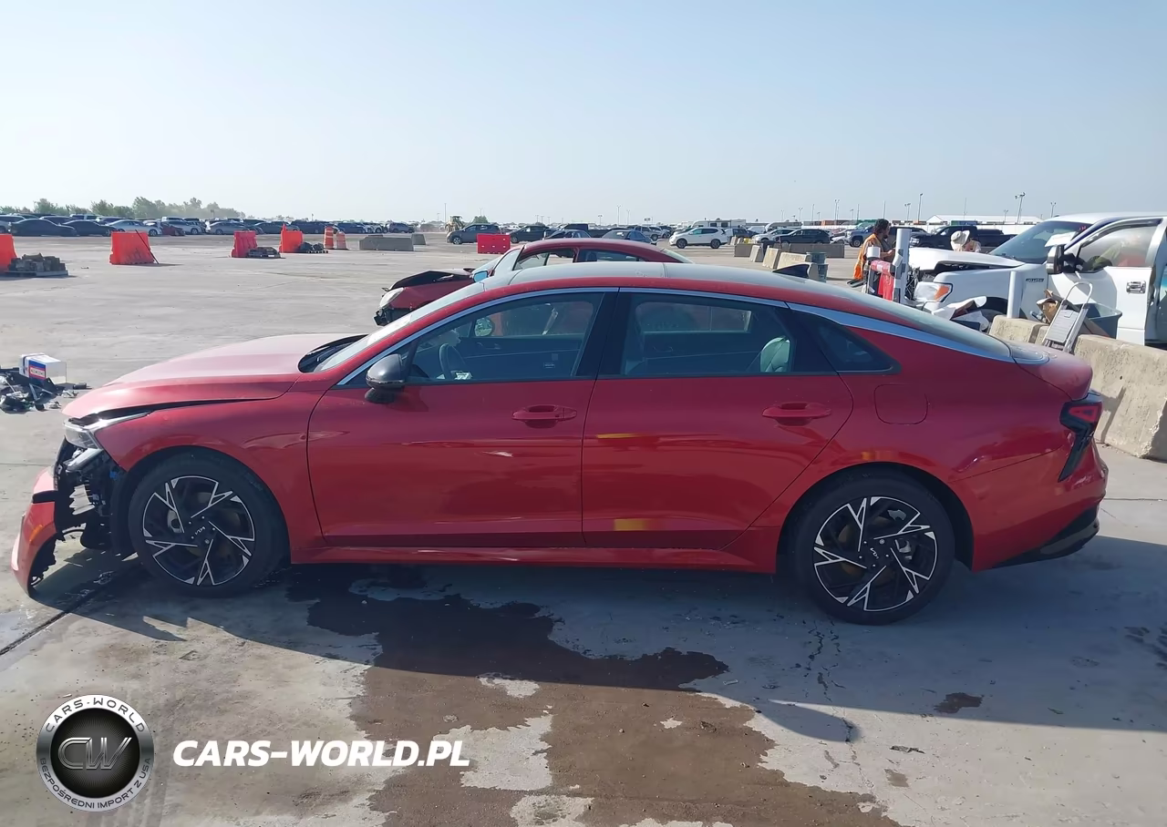 2025 Kia K5 Gt-Line VIN:KNAG64J79S5364341 - 13