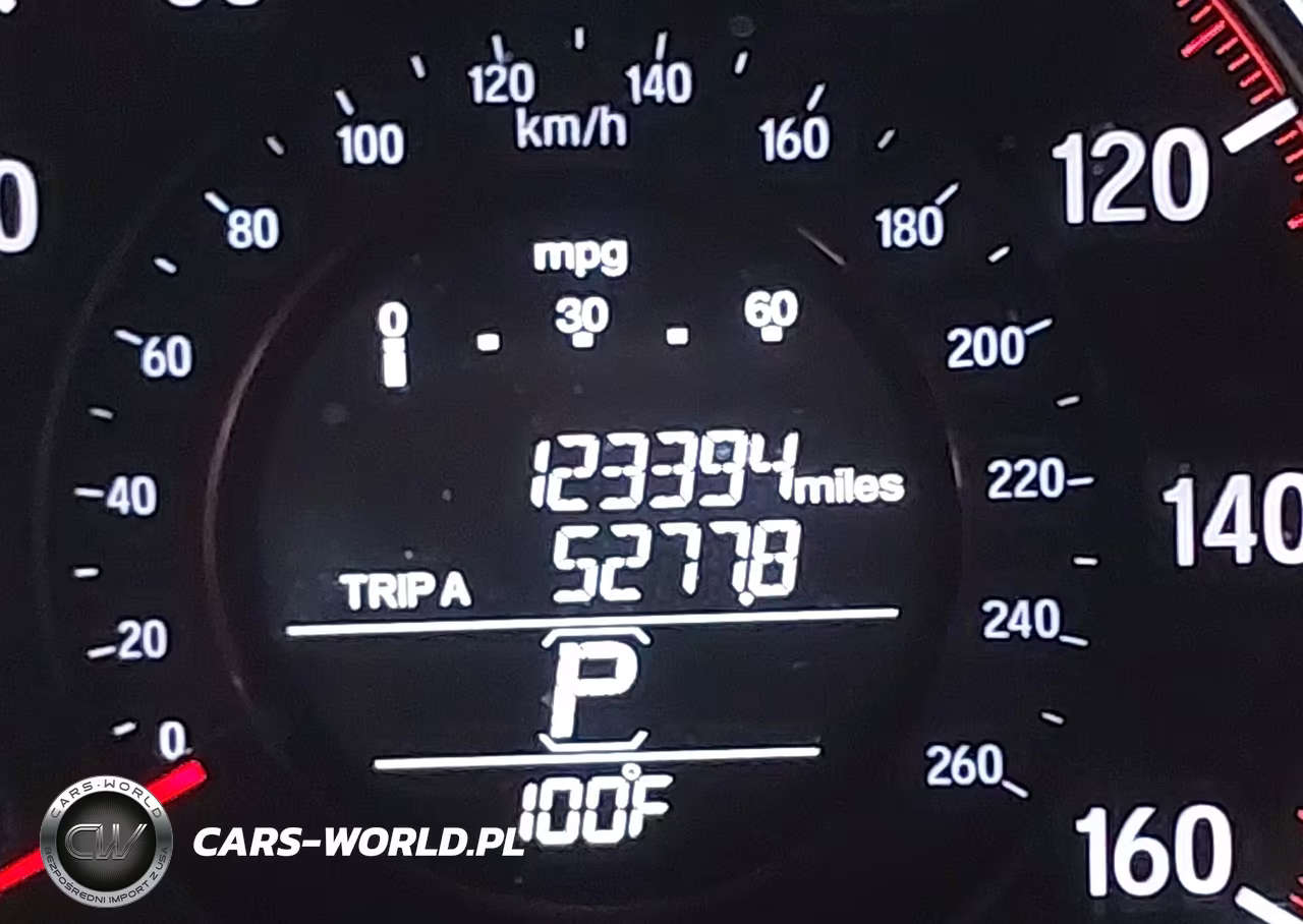 2017 Honda Accord Sport VIN:1HGCR2F52HA165668 - 16
