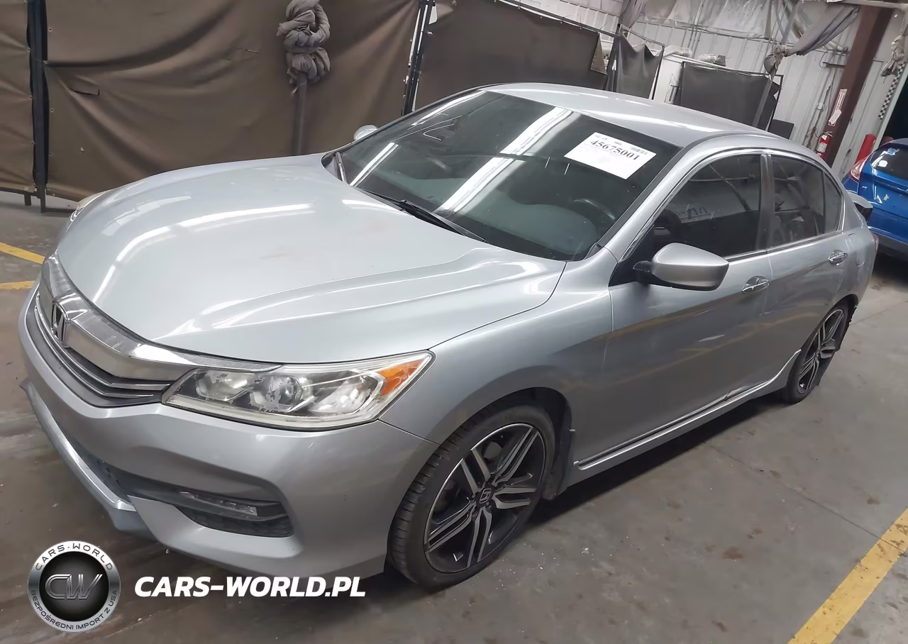 2017 Honda Accord Sport VIN:1HGCR2F52HA165668 - 2