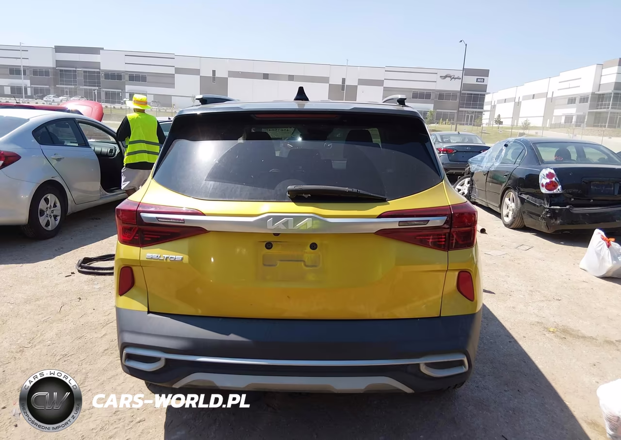 2023 Kia Seltos S VIN:KNDEU2AA6P7376460 - 16
