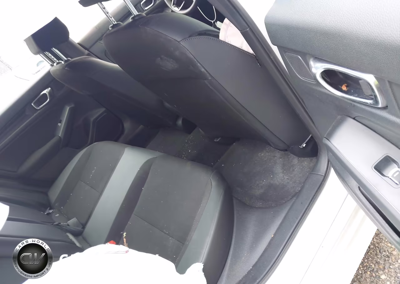 2026 Honda Civic Sport VIN:2HGFE2F52TH594988 - 8