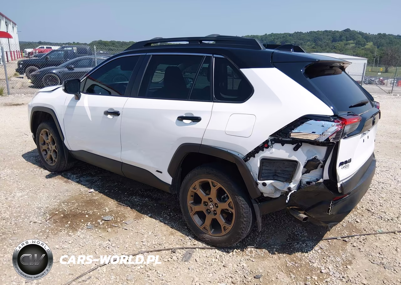 2024 Toyota Rav4 Hybrid Woodland Edition VIN:2T3UWRFV7RW224169 - 3