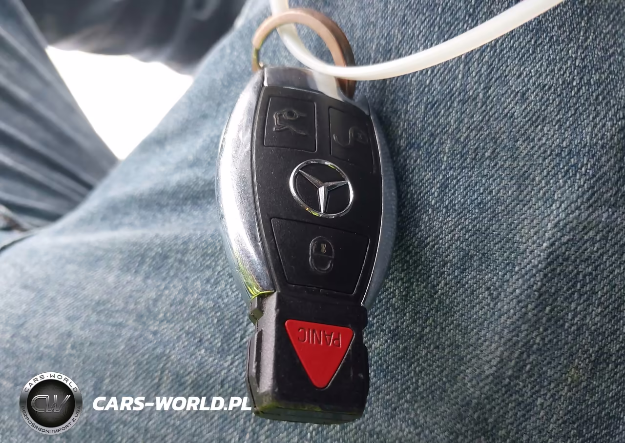 2015 Mercedes-Benz E 400 VIN:WDDHF6FB3FB147350 - 11