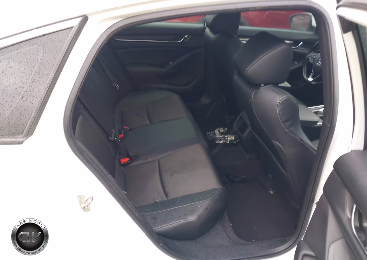 2019 Honda Accord Sport VIN:1HGCV1F31KA009374 - 8