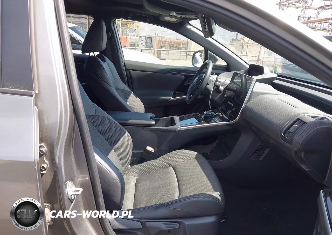 2024 Toyota Bz4X Xle VIN:JTMAAAAA1RA041503 - 5