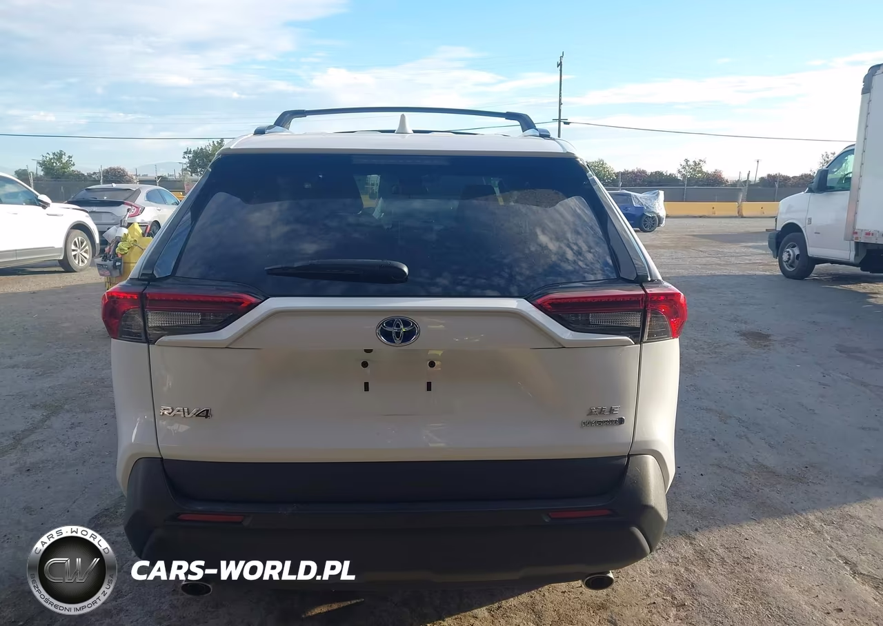2021 Toyota Rav4 Hybrid Xle VIN:2T3R6RFV9MW016857 - 17