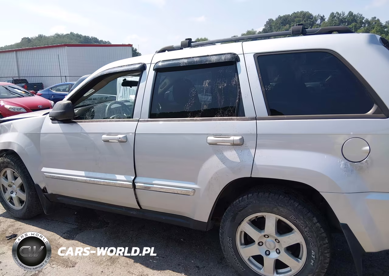 2010 Jeep Grand Cherokee Laredo VIN:1J4PR4GKXAC129179 - 15